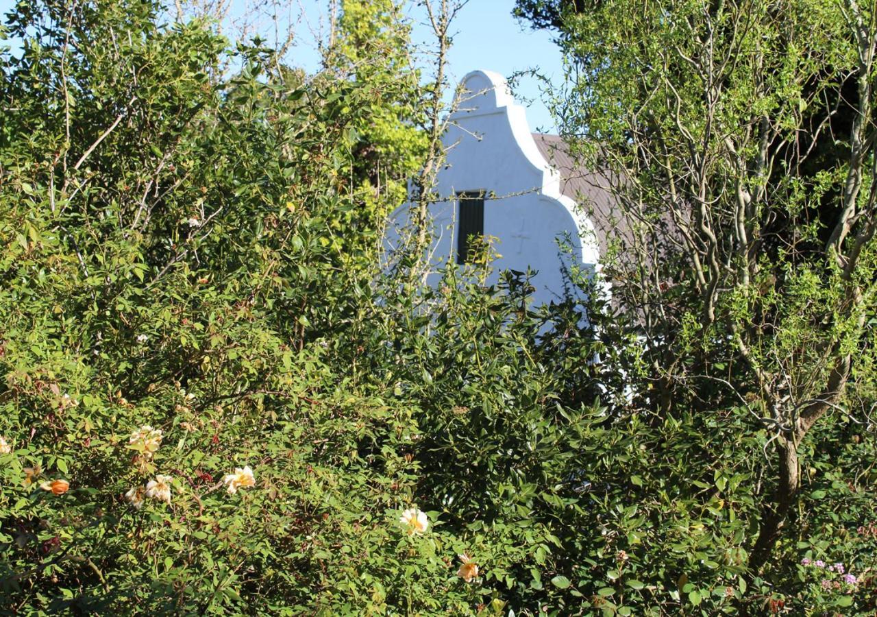 Moolmanshof 1798, Traditional Cape Dutch H-Shaped Farmhouse Свеллендам Экстерьер фото