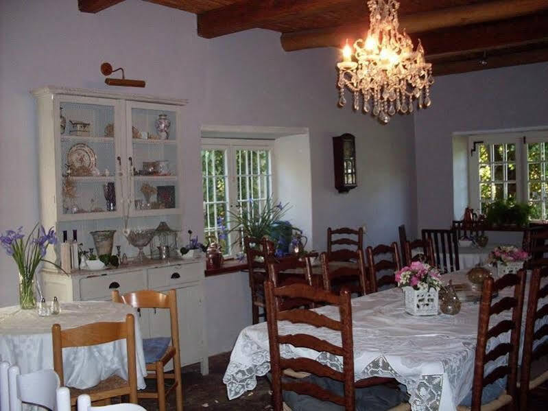 Moolmanshof 1798, Traditional Cape Dutch H-Shaped Farmhouse Свеллендам Экстерьер фото